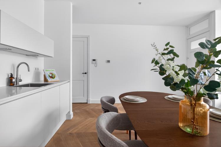 
    <nil><span>|</span>
image 10