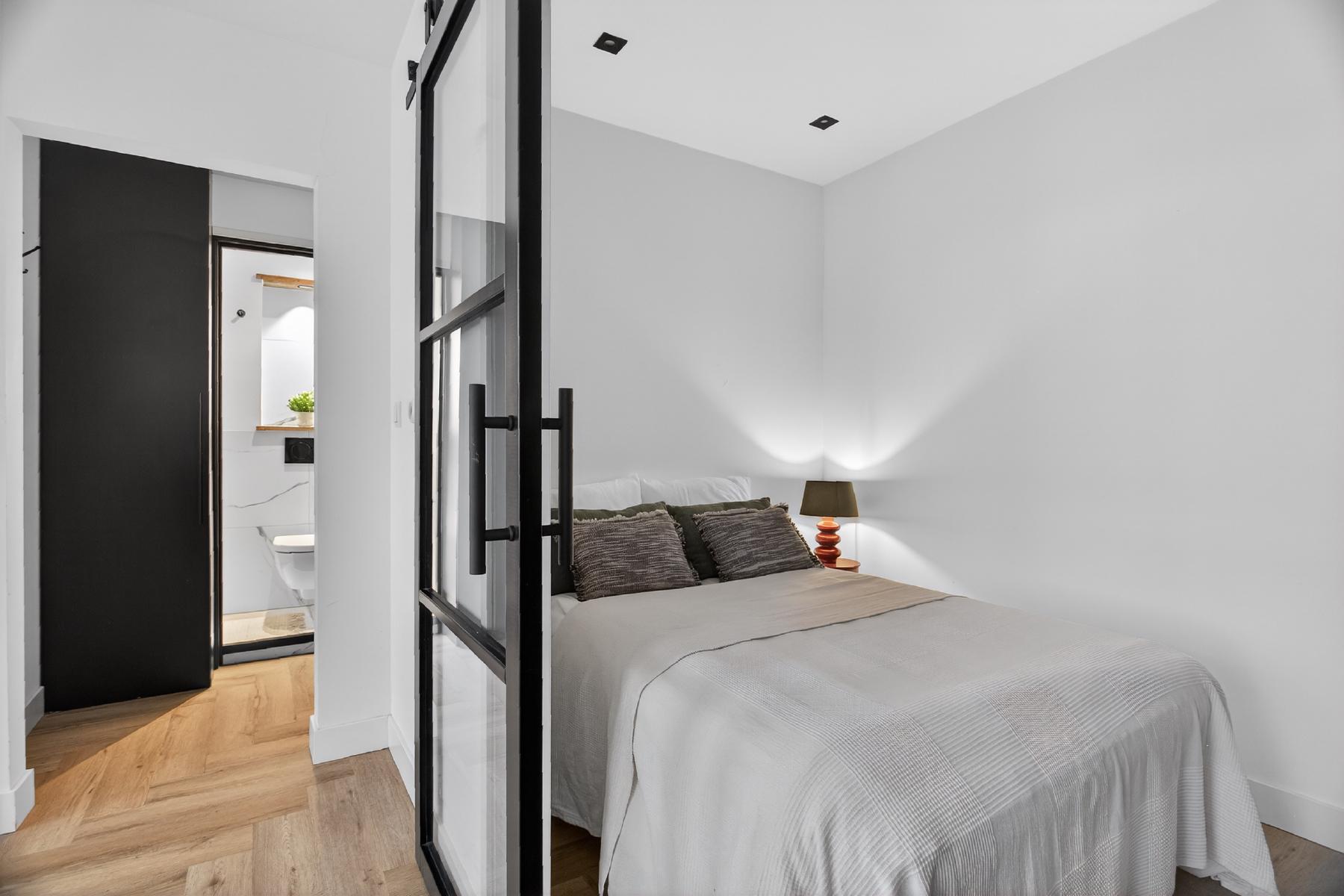 AMSTERDAM Van Ostadestraat 13 2Vimage 9