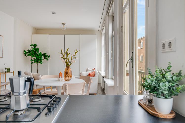 
    <nil><span>|</span>
image 12