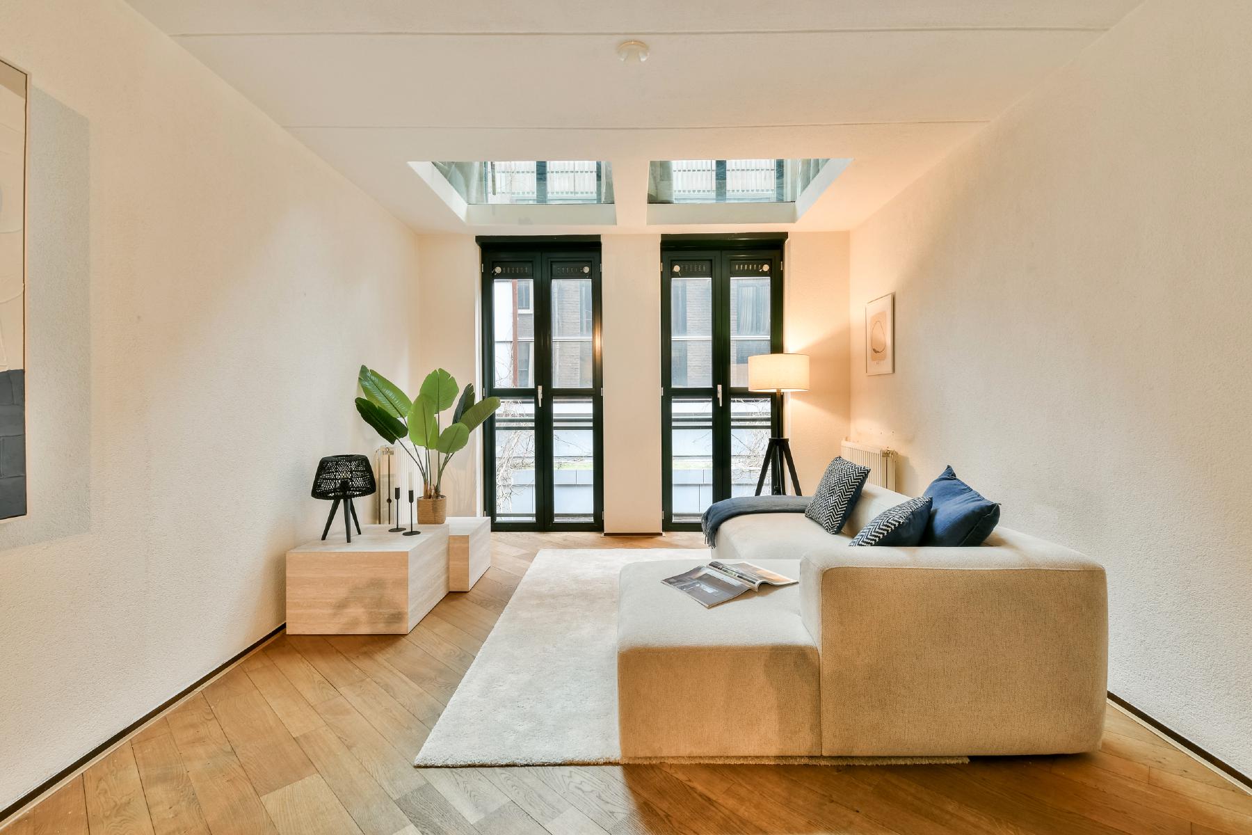 AMSTERDAM Dirk van Hasseltssteeg 30 Aimage 2