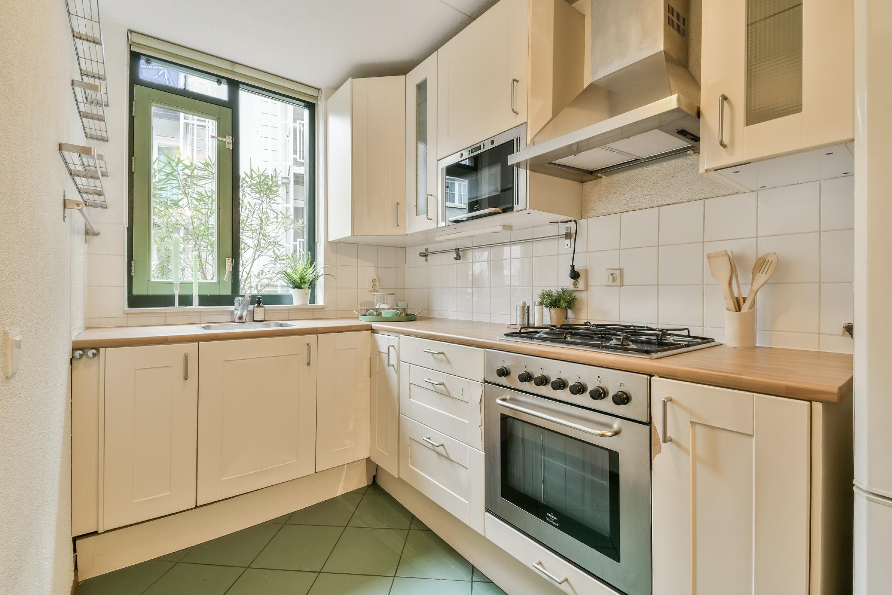 AMSTERDAM Dirk van Hasseltssteeg 30 Aimage 7