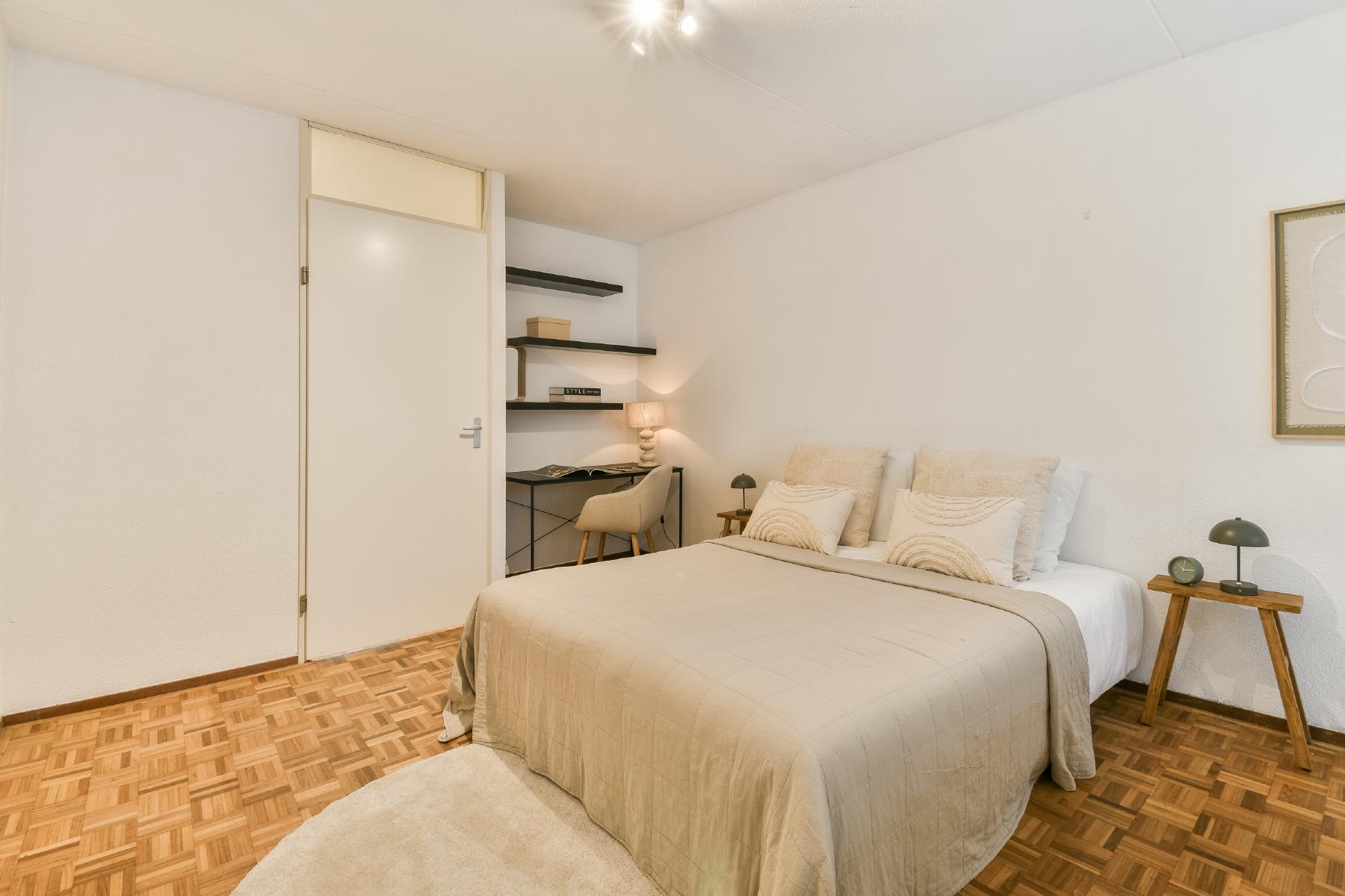 AMSTERDAM Dirk van Hasseltssteeg 30 Aimage 11