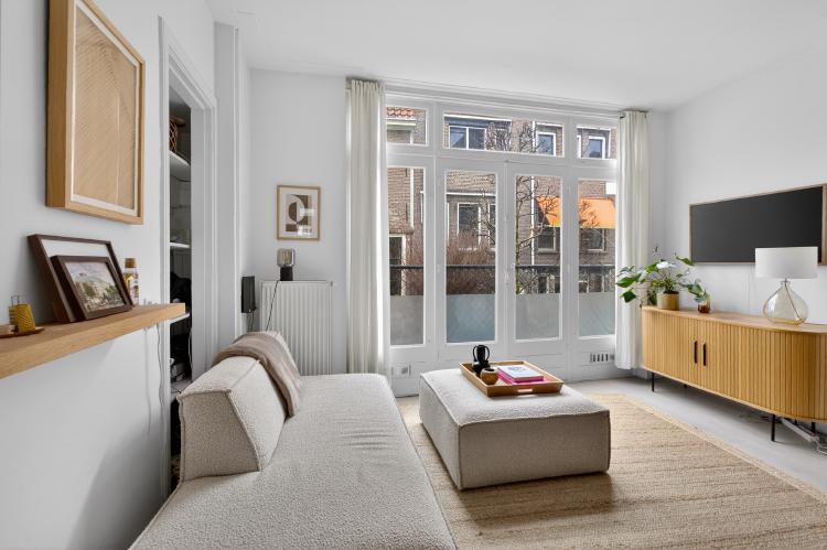 
    Nieuwe Looiersstraat 70-1|Amsterdam
