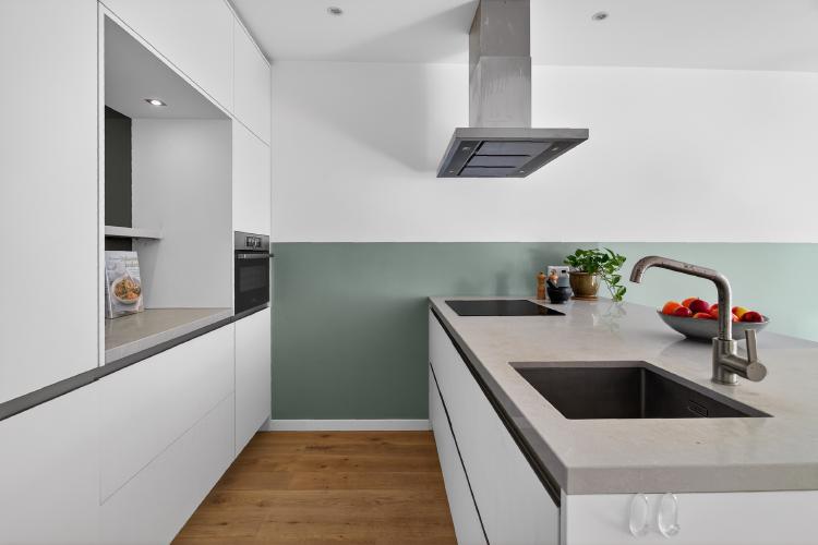 
    <nil><span>|</span>
image 3