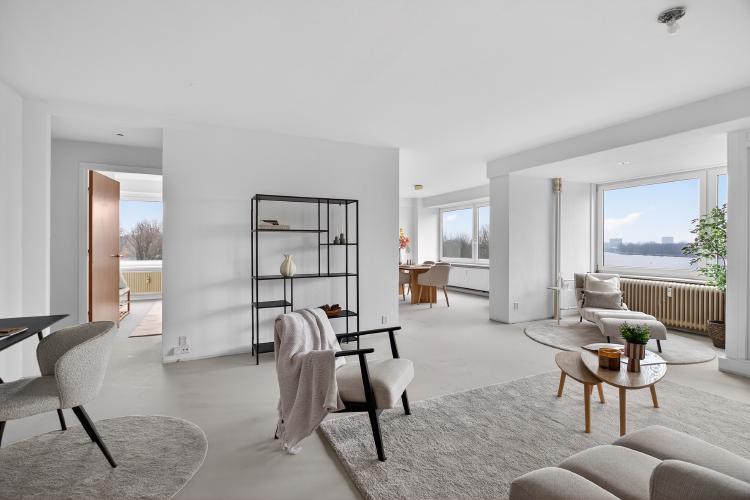 
    <nil><span>|</span>
image 13