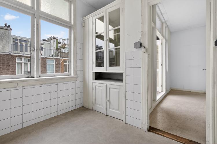 
    <nil><span>|</span>
image 24