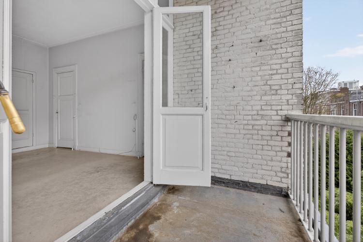 
    <nil><span>|</span>
image 31