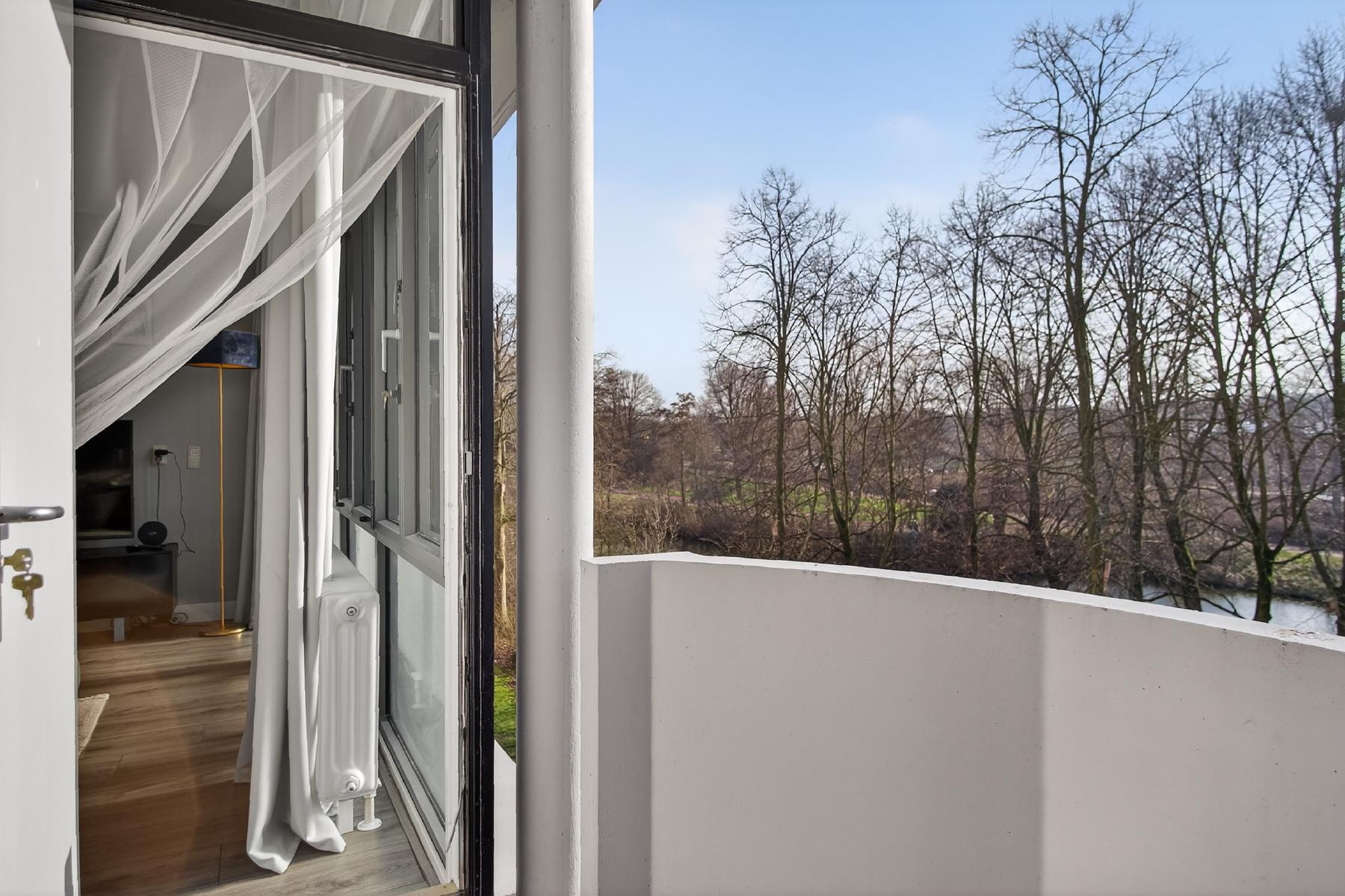 AMSTERDAM Het Hoogt 62 image 8