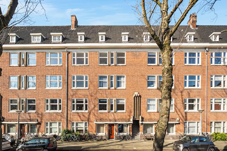 
    Watteaustraat 22-3|Amsterdam
