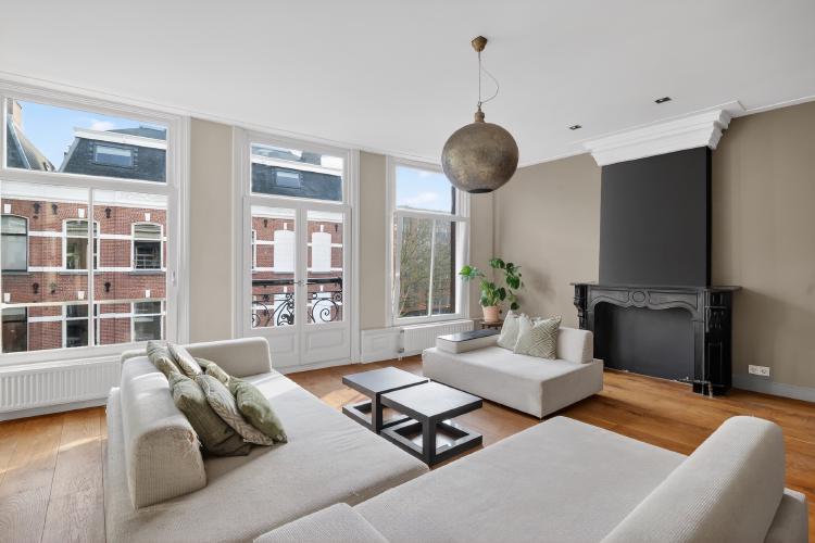 
    <nil><span>|</span>
image 5