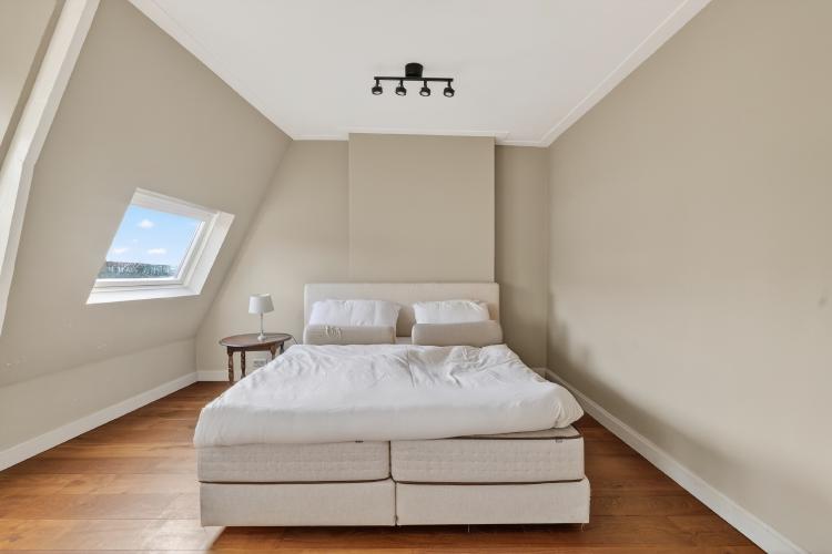 
    <nil><span>|</span>
image 16