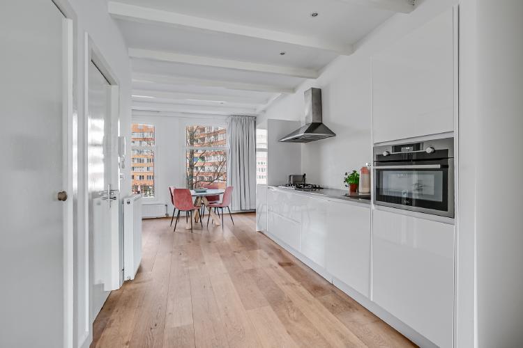 
    <nil><span>|</span>
image 7