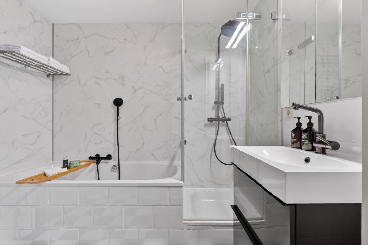 
    <nil><span>|</span>
image 23