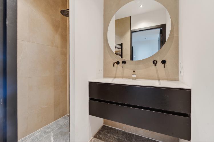 
    <nil><span>|</span>
image 13