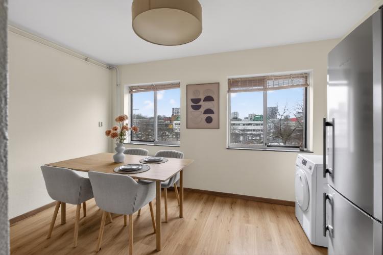 
    <nil><span>|</span>
image 3