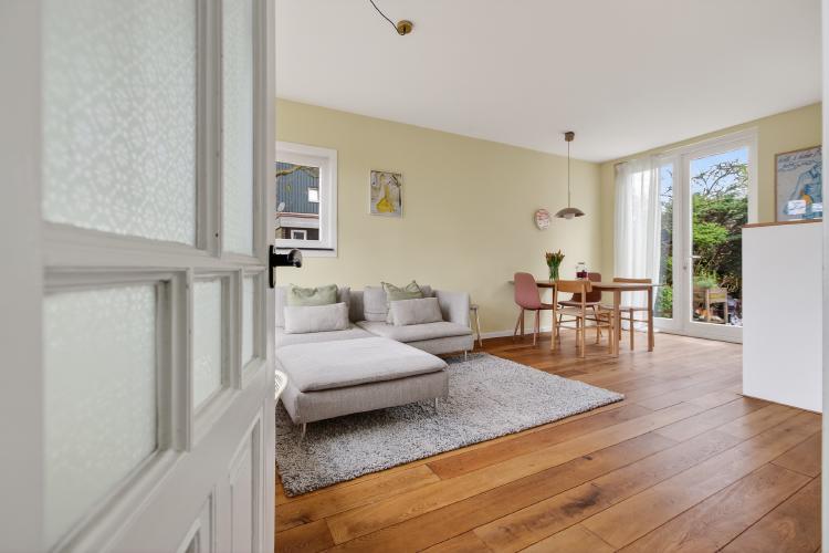 
    Monnikendammerweg 50 |Amsterdam
