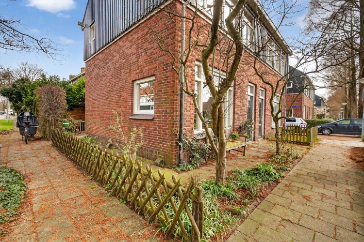 
    <nil><span>|</span>
image 28