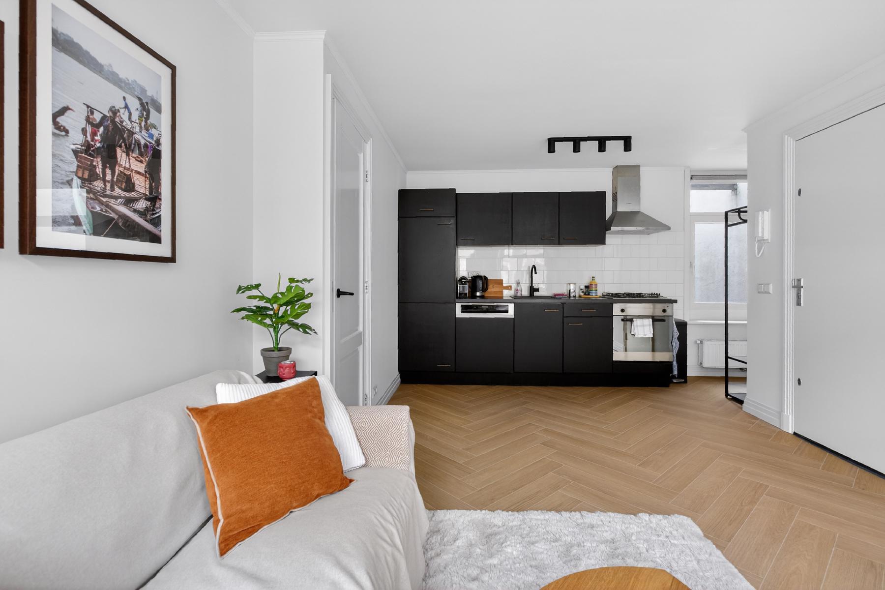 AMSTERDAM Van Ostadestraat 114 Bimage 6