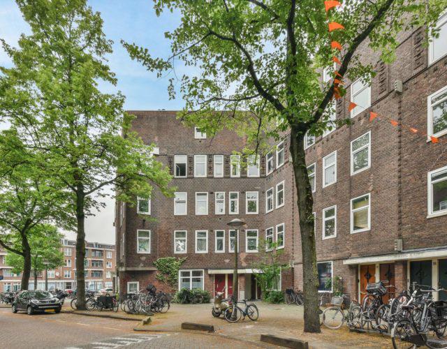 
    
     Crynssenstraat 74-II-hg | Amsterdam
