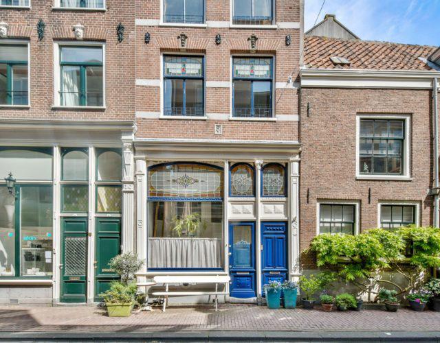 AMSTERDAM Hazenstraat 31