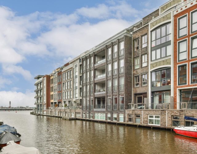 
    
     Narva-eiland 225 | Amsterdam
