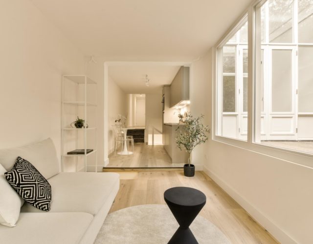 
    
     Overtoom 10-C | Amsterdam
