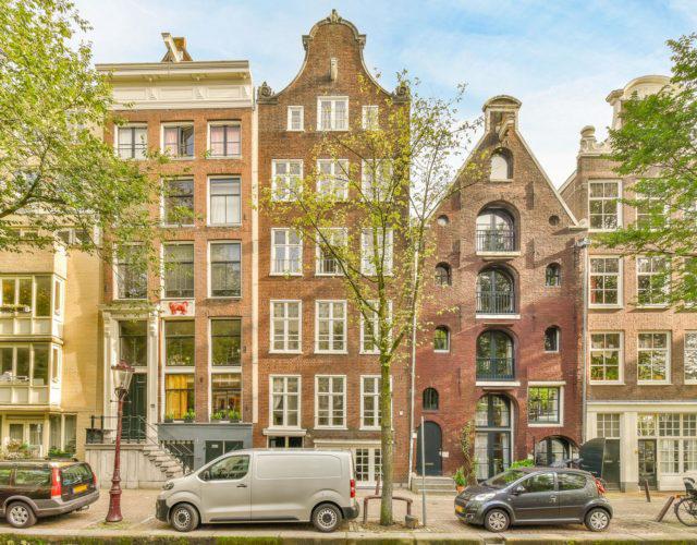 
    
     Recht Boomssloot 35-bel | Amsterdam
