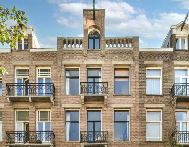 
    
     Valeriusstraat 127-2 | Amsterdam
