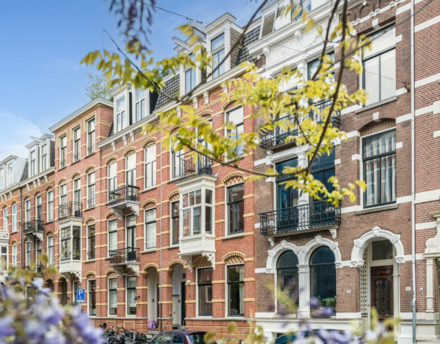 
    
     Van Eeghenstraat 49-B | Amsterdam
