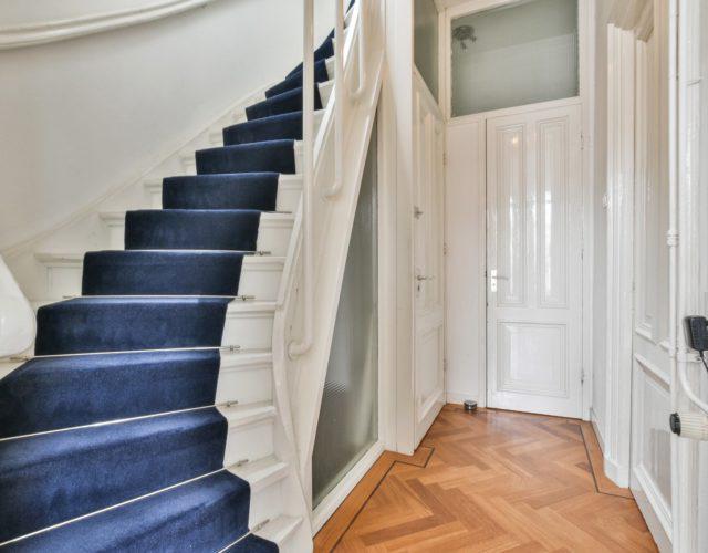 AMSTERDAM Van Eeghenstraat 59ii